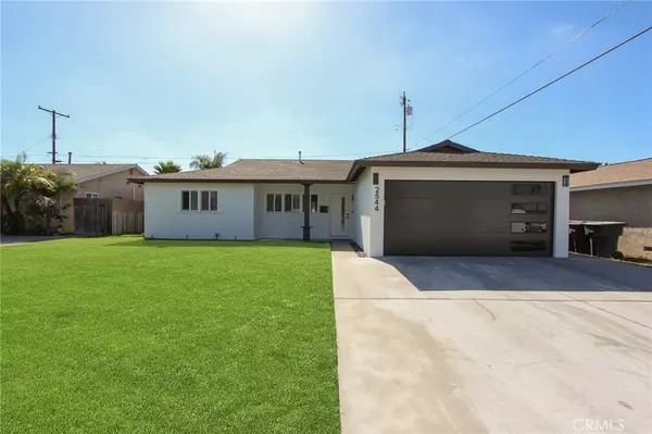 2544 W Greenacre AVE, Anaheim, CA 92801