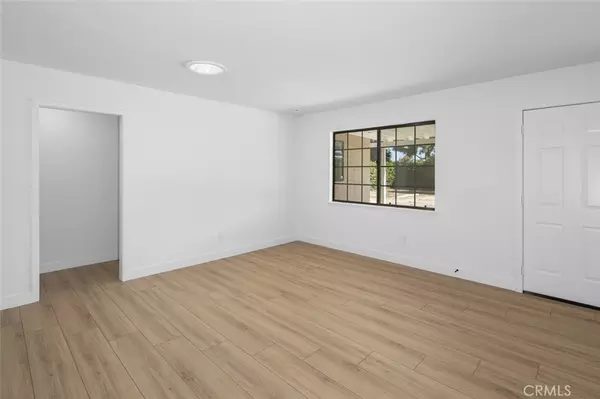 Santa Ana, CA 92704,901 S Harmon