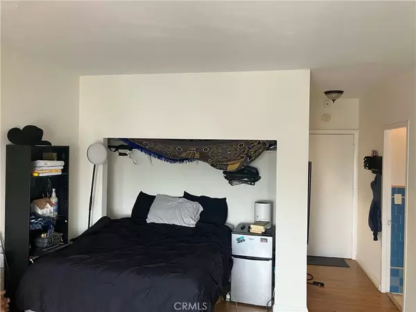 Long Beach, CA 90802,140 Linden AVE