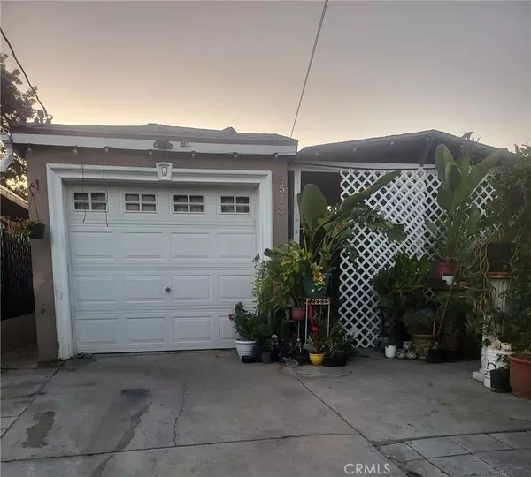 9513 Grape, Los Angeles, CA 90002