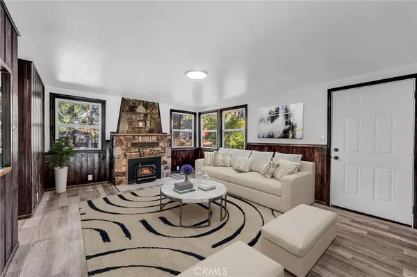 Big Bear Lake, CA 92315,294 Eagle Dr