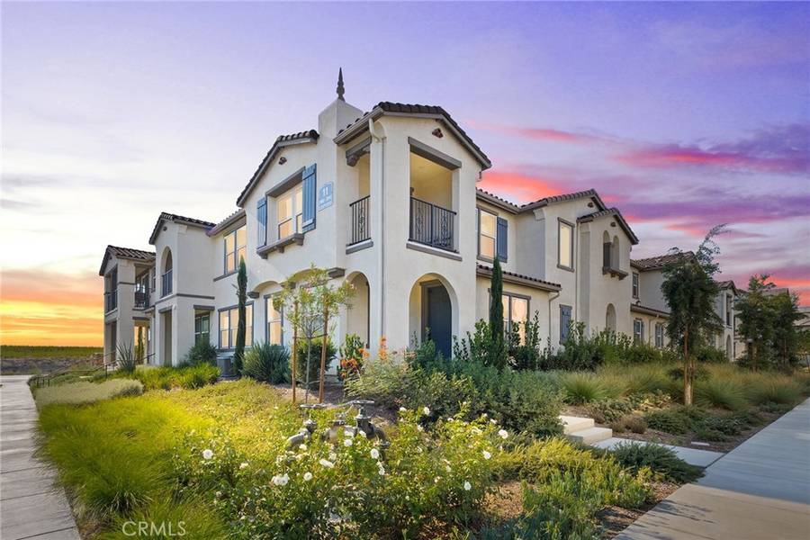 3906 E Coronado Privado, Ontario, CA 91761