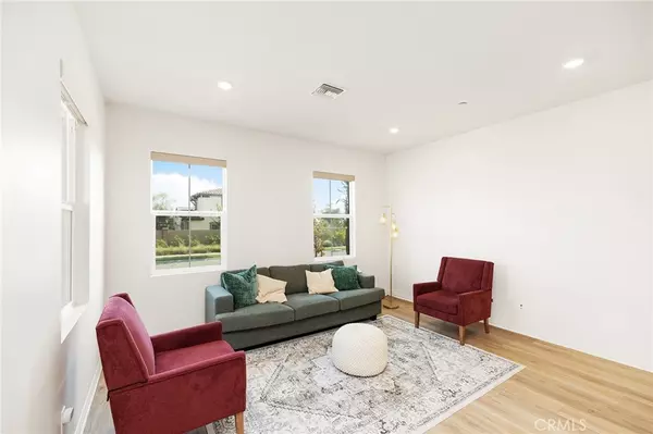 Ontario, CA 91761,3906 E Coronado Privado