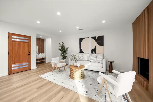 Hawthorne, CA 90250,5250 W 137th St