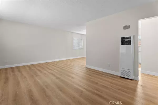 Bellflower, CA 90706,16421 Woodruff AVE