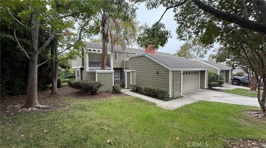 Irvine, CA 92603,1 Rainbow Falls