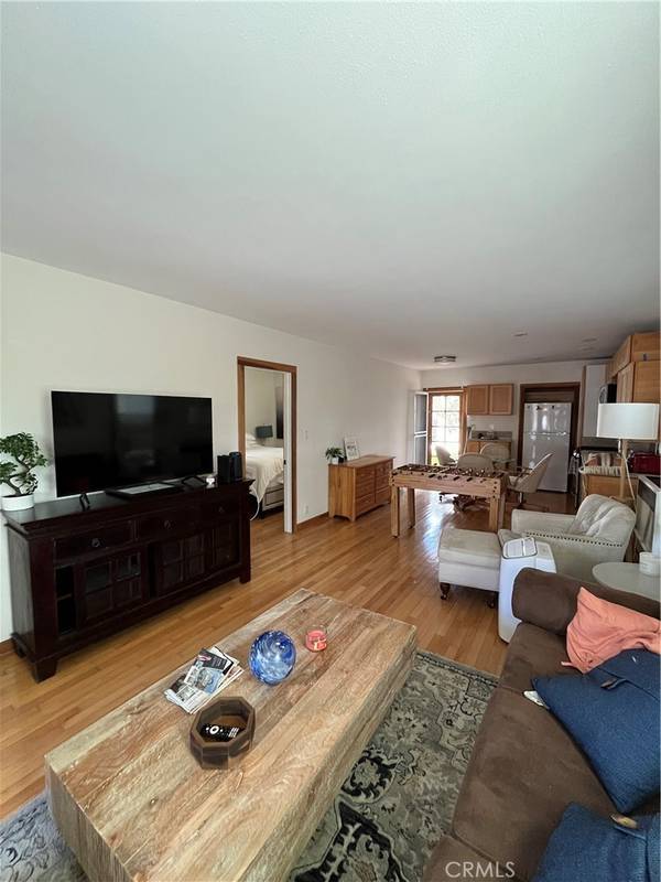 Huntington Beach, CA 92648,406 11th