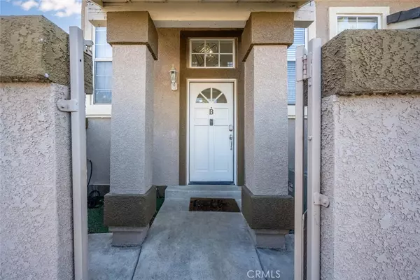 Placentia, CA 92870,361 S Van Buren #B