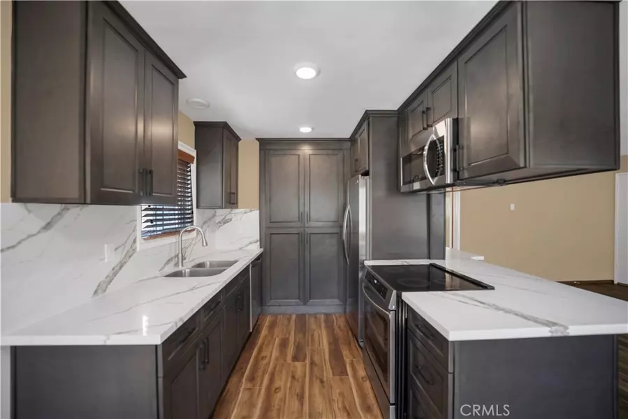 2214 E 2nd ST #6, Long Beach, CA 90803