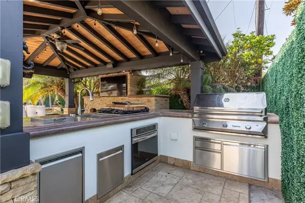 Rossmoor, CA 90720,12461 Wembley