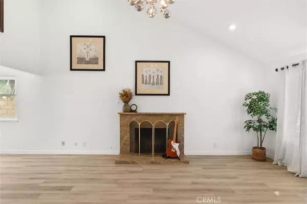 Irvine, CA 92604,5011 Yearling AVE