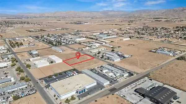 Apple Valley, CA 92307,0 Malaki