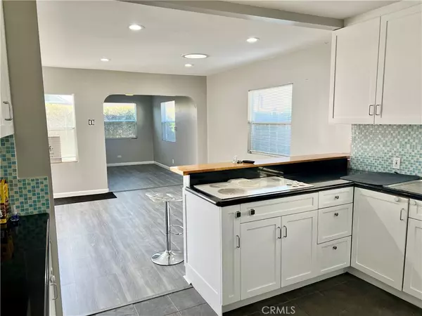 San Pedro, CA 90731,355 W 14th