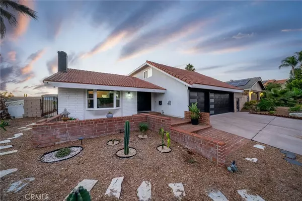 Laguna Hills, CA 92653,25311 Pike RD