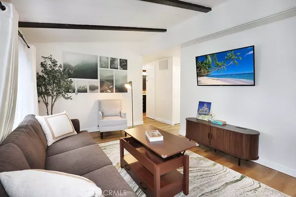 Huntington Beach, CA 92647,17261 Gothard ST #60