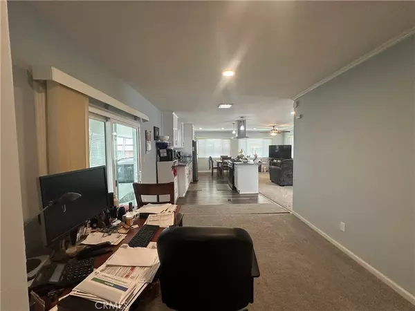 Anaheim, CA 92801,525 N Gilbert ST #151