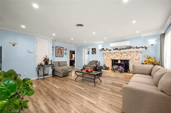 Apple Valley, CA 92308,9459 Valley Vista