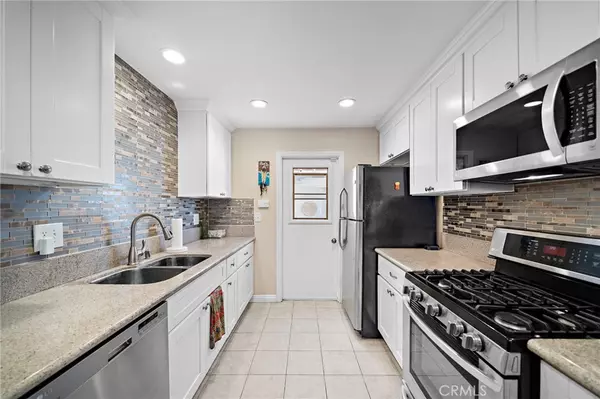 Costa Mesa, CA 92626,2404 Niagara