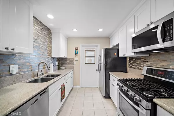 Costa Mesa, CA 92626,2404 Niagara