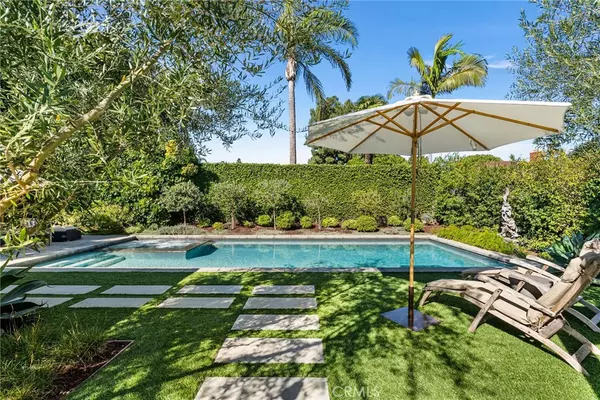 Tustin, CA 92780,17601 Sherbrook DR