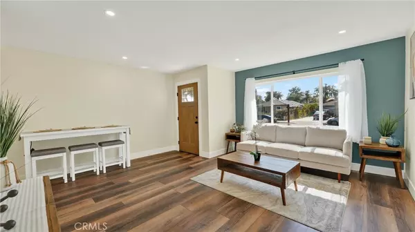 Fullerton, CA 92833,2521 W Ash