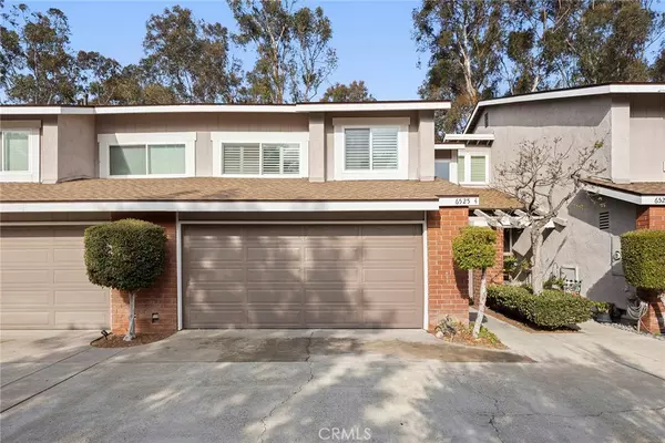 6525 E Camino VIS, Anaheim, CA 92807