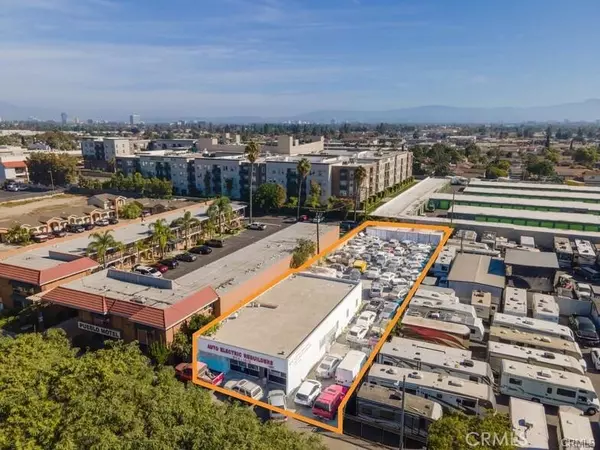 1421 N Harbor BLVD, Santa Ana, CA 92703