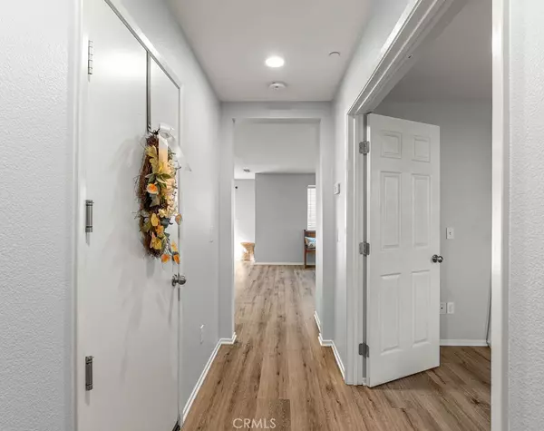 Lake Elsinore, CA 92532,34169 Carissa DR