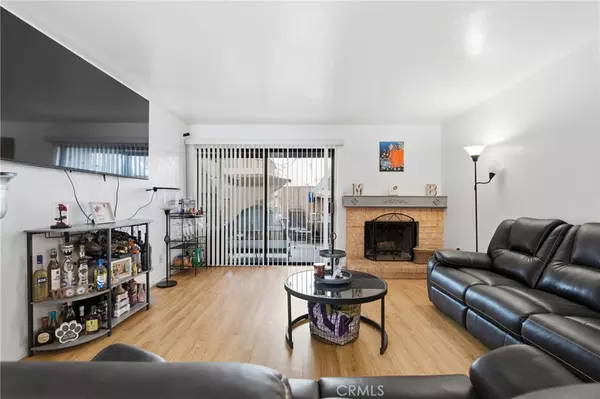 Anaheim, CA 92801,2637 W Cameron CT #118