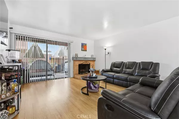 Anaheim, CA 92801,2637 W Cameron CT #118