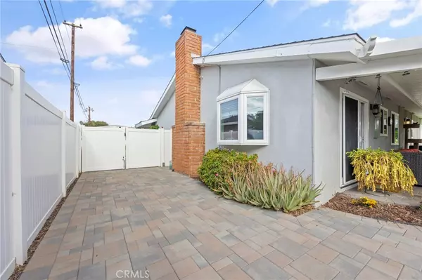 Yorba Linda, CA 92886,18302 Piper