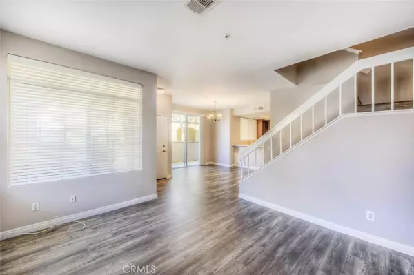 Tustin, CA 92782,120 Gallery WAY