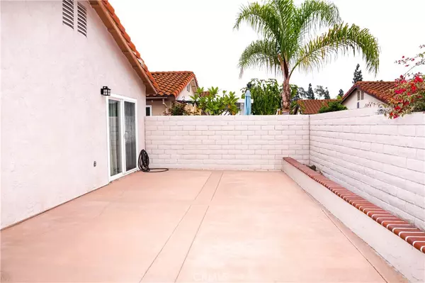 Oceanside, CA 92057,255 Flame Tree PL