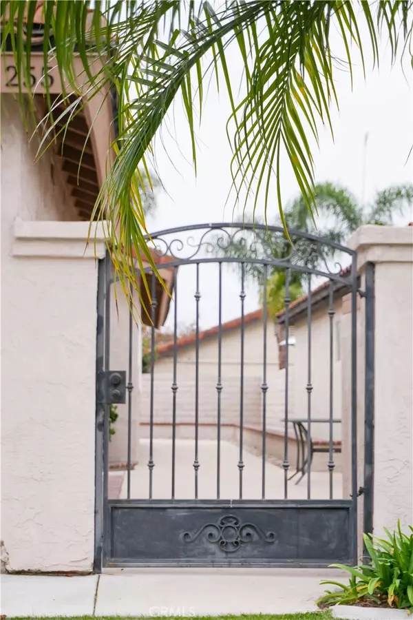 Oceanside, CA 92057,255 Flame Tree PL