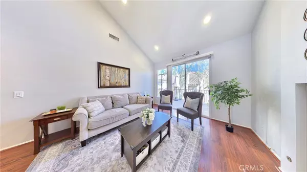 8215 E White Oak #66, Orange, CA 92869