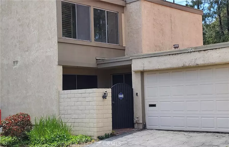 5624 E Vista Del Valle, Anaheim Hills, CA 92807