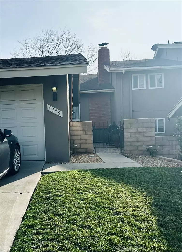 San Bernardino, CA 92407,4776 Olivewood