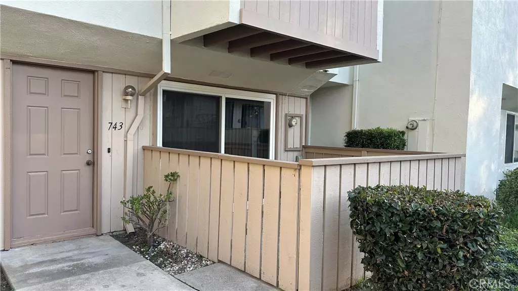 743 Wagon Wheel, Brea, CA 92821