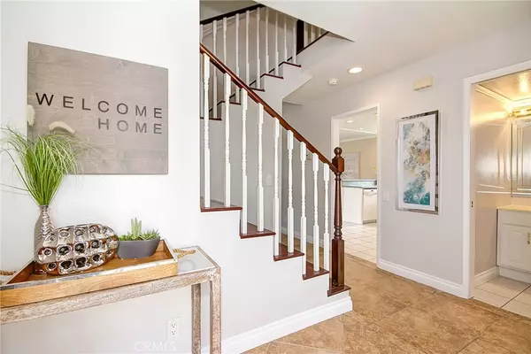 Yorba Linda, CA 92886,4778 Serrente