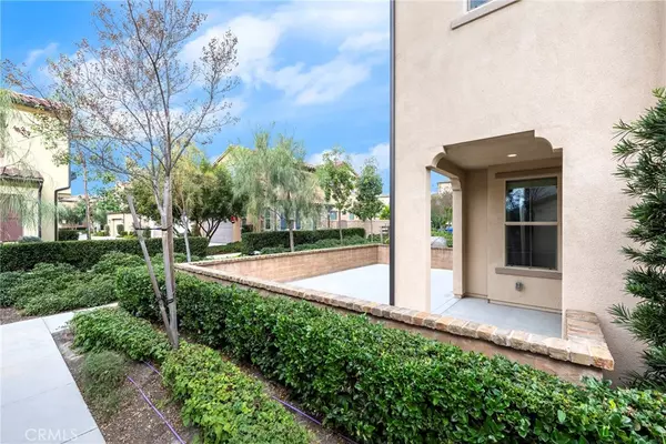 Lake Forest, CA 92630,18 Prominence