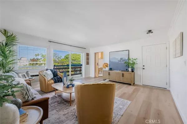 2844 E 3rd St #210, Long Beach, CA 90814