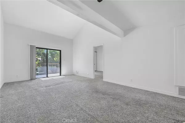 Indio, CA 92201,48255 Monroe #9