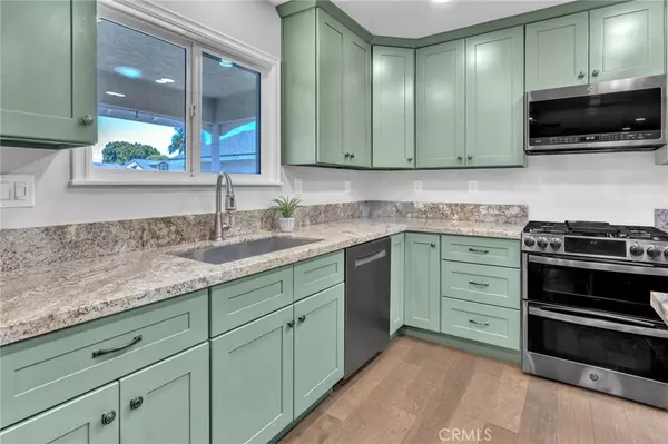 Long Beach, CA 90808,6721 E Coralite