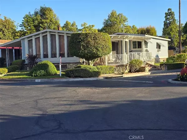 1919 W Coronet AVE #1, Anaheim, CA 92801