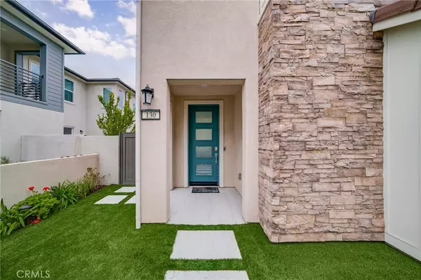 Irvine, CA 92618,130 Chorus