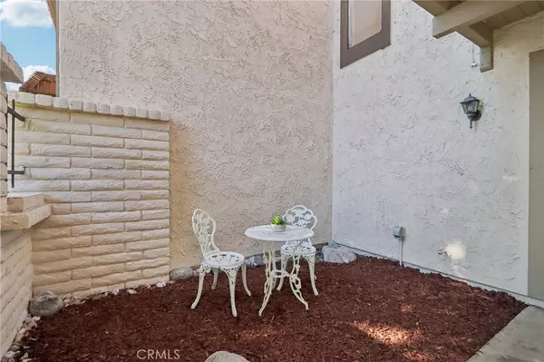 Westminster, CA 92683,5566 Aldershot