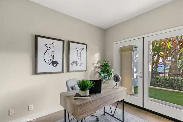 Buena Park, CA 90621,52 Preston