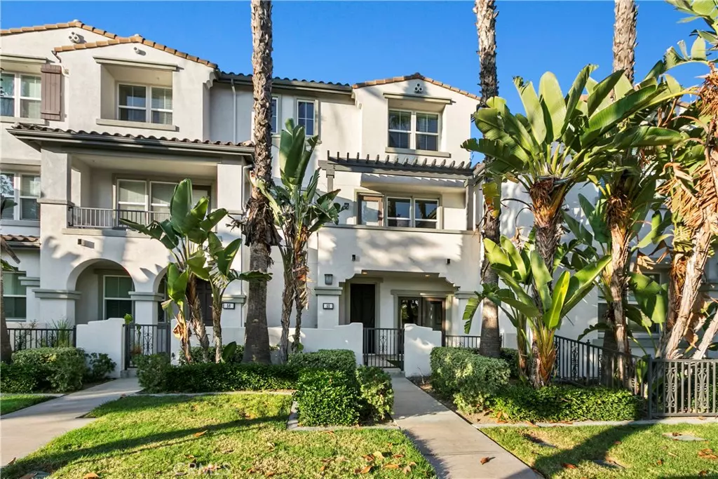 Buena Park, CA 90621,52 Preston