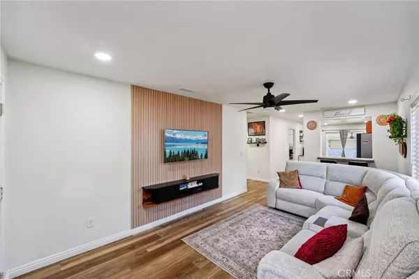 Riverside, CA 92507,375 Prospect AVE