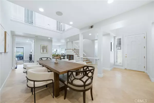 Long Beach, CA 90807,627 Avery PL